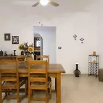 3Br On Mm Stairs With A Quiet Terrace